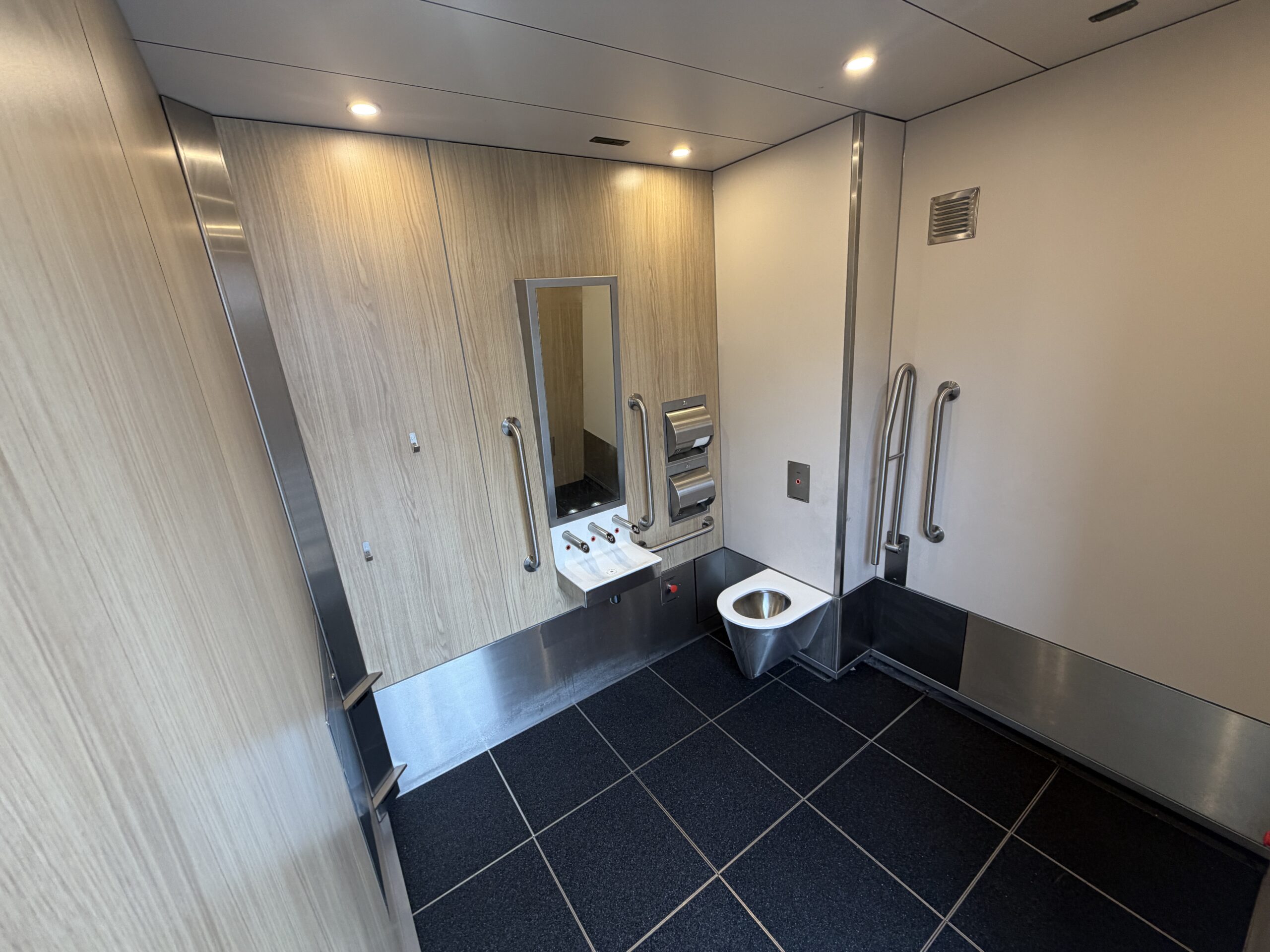 The Revolving Toilet at Fastned Hatton Cross